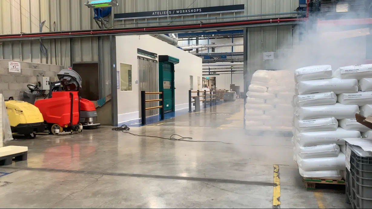 Prueba de humo en zona de producción