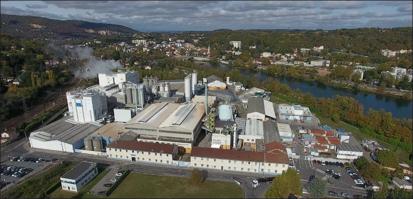 Vista aérea de la fábrica de producción de sílice